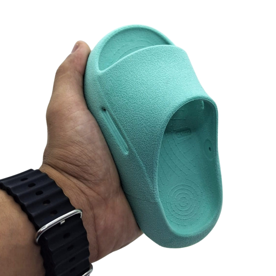 Chinelo Nuvem Turquesa – Leveza e Conforto para o Dia a Dia