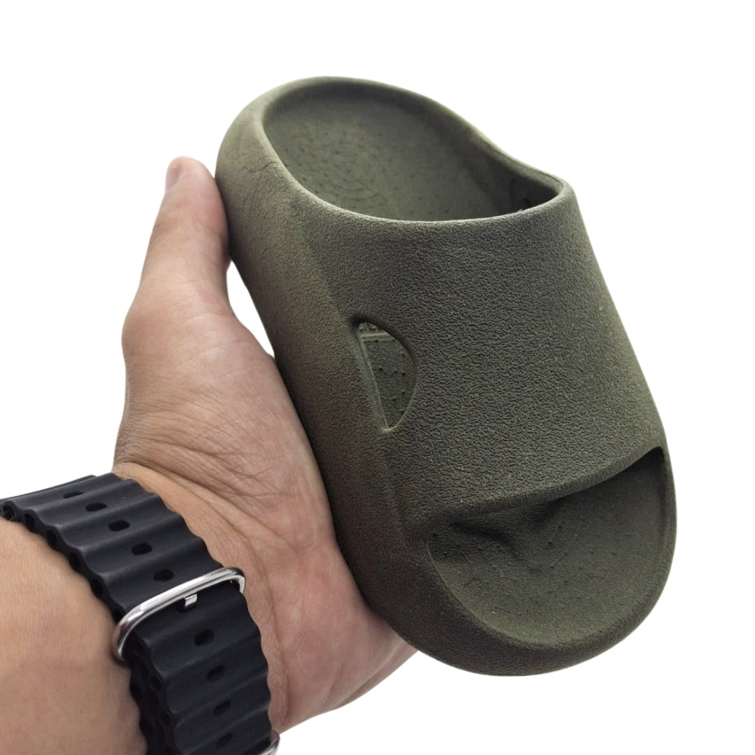 Chinelo Nuvem Verde Militar – Leveza, Conforto e Estilo para o Dia a Dia