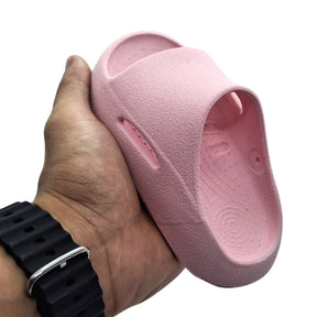 Chinelo Nuvem Rosa Bebê – Conforto e Leveza para Todos os Momentos