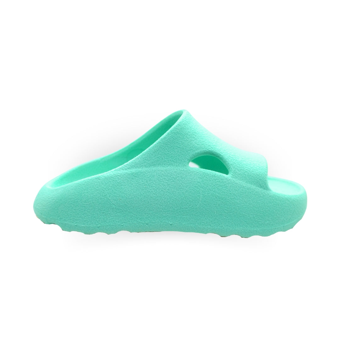Chinelo Nuvem Turquesa – Leveza e Conforto para o Dia a Dia