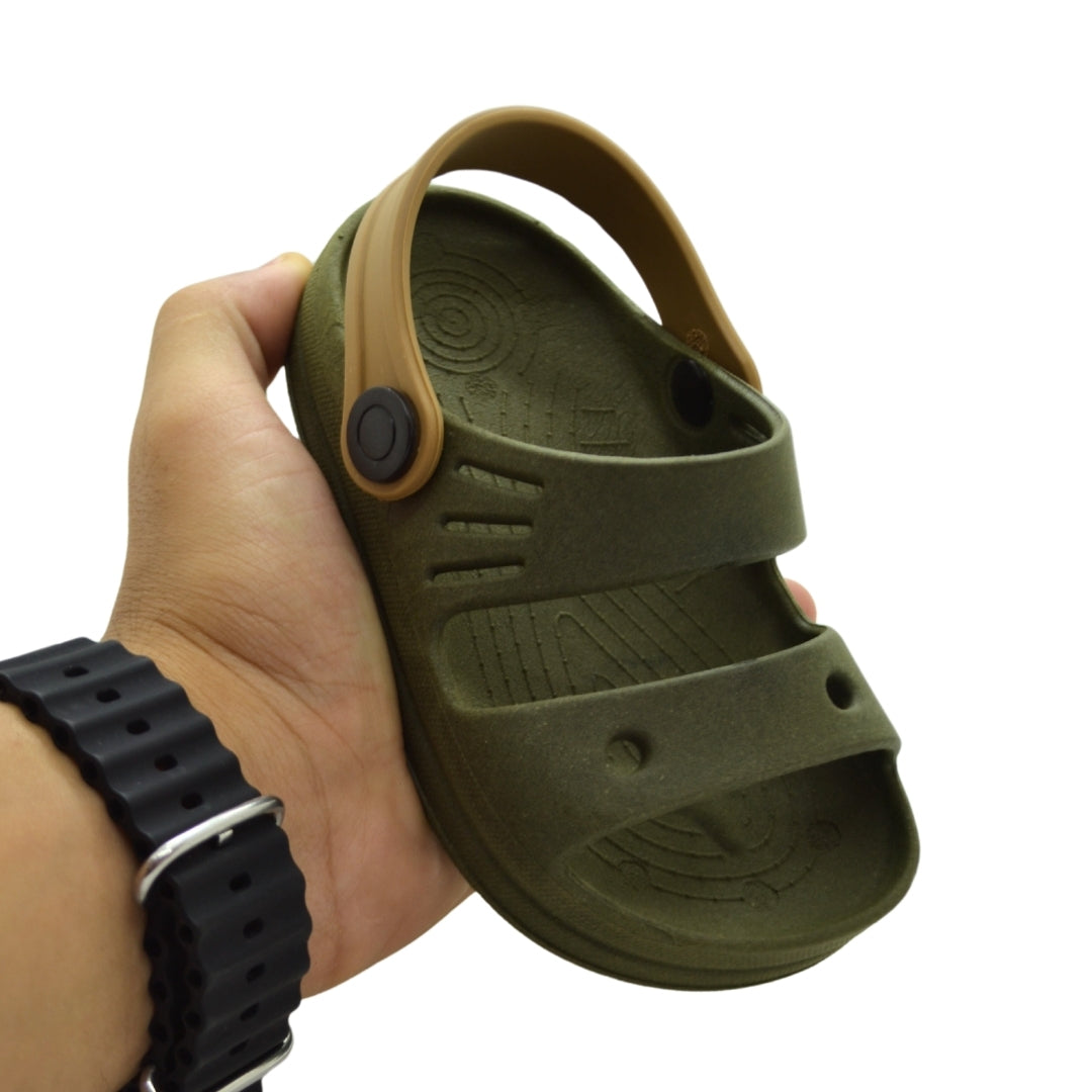 Papete Infantil Verde Militar – Leve, Confortável e Antiderrapante para o Dia a Dia